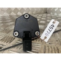 Датчик уровня масла Volkswagen Passat B7 2010-2015 2011 03C907660G
