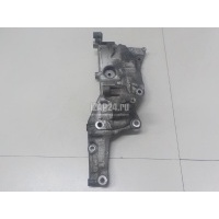 Кронштейн генератора Citroen-Peugeot Jumpy 2016 9820041180