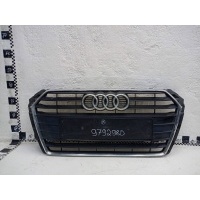 Решетка радиатора Audi A4 B9