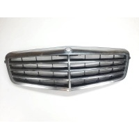 Решетка радиатора радиатора мерседес е w212 a2128800583