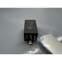 Реле бензонасоса Opel Astra F 1994 90378651,50205001