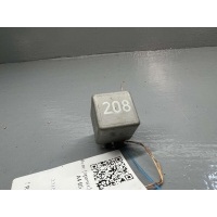 Реле бензонасоса Audi A4 B5 1990 8A0951253B