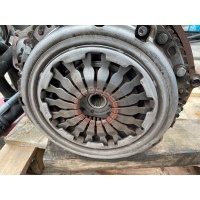 Clio iv 1.2 2016 г. комплект сцепление 302102934r valeo