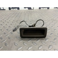 Кнопка открывания багажника Ford Focus/2 2004-2011 1748422