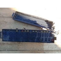 Блок предохранителей Chrysler Voyager 3 1998 04707893AD