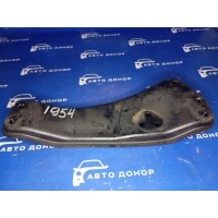 балка под кпп TOYOTA MARKII JZX93 5720922180