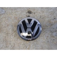 Volkswagen passat b8 эмблема решетки под радар 3g0853601a