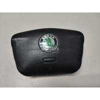 Подушка безопасности в рулевое колесо VAG Octavia (1997 - 2000) 1U0880201KMHA