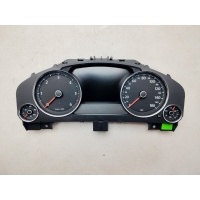 панель приборов Volkswagen Touareg 2 NF 7P6920982S