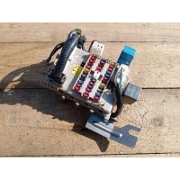Блок предохранителей Nissan Almera N16 2001 24330C9900,243505M300