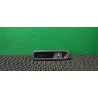 Кнопка стеклоподъемника заднего левого Renault Scenic 2 2004 156013870