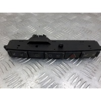 Кнопка аварийной сигнализации Chrysler Voyager 4 2004 04685842AA