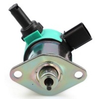 Gaszak двигателя kubota v1205 v1505 v1305