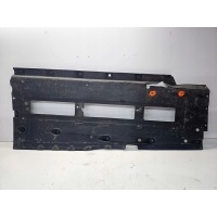 Крышка шасси правый audi a4 b7 8e0825208d