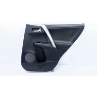 Обшивка двери Toyota RAV4 44 2018 6763042611C2