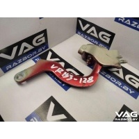 Петля крышки багажника Audi Q7 4L 2008 4L0827300B