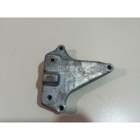 Кронштейн КПП левый VAG A3 [8PA] Sportback (2004 - 2013) 5Q0199117C