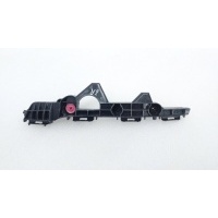Кронштейн бампера Toyota RAV4 44 2018 5215542040