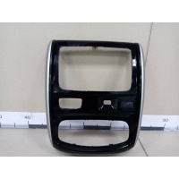 Рамка магнитолы Nissan Nissan Terrano (D10) 2014> 682601379R