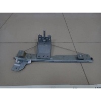 Стеклоподъемник механ. задний правый Nissan Nissan Terrano (D10) 2014> 827208112R
