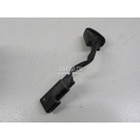 Форсунка омывателя лобового стекла Ford Focus I (1998 - 2005) 1135045