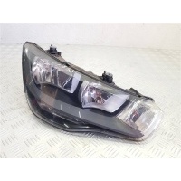 Фара правая Audi A1 8X (2010-2014) 2012 8X0941004A