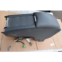 Подлокотник Volvo XC60 2016