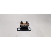 Петля двери багажника Toyota CorollaVerso (2001 - 2004) 6881021050