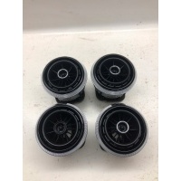 Audi a3 8v решётка вентилятора 8v0820901a