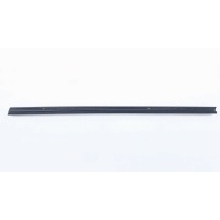 Уплотнитель стекла двери Volkswagen Polo MK6 2020 5JA837480B