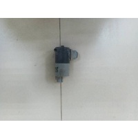 Насос омывателя Toyota Toyota Auris (E150) 2006-2012 8533002030