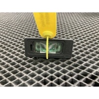 Подсветка номера Jaguar E-Pace 2017 GX7313B627AB,T2H24328,T4N3071,LR087728,LR067243
