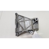 Кронштейн генератора VAG Touareg (2002 - 2010) 070903143C