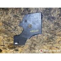 Декоративная крышка двигателя Renault Megane 2 2005 8200152035