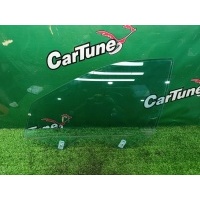 Стекло Mercedes-Benz C W203 2002 A2037250910