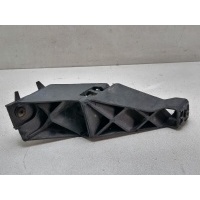 Кронштейн бампера Volkswagen Touareg 2 NF 7P6807045
