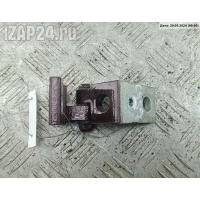 Петля двери передней правой Skoda Octavia mk2 (A5) 2009 6Y0831412D