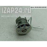 Личинка замка Перед. R Opel Agila A 2000