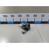 Кронштейн топливного фильтра Toyota Land Cruiser (120)-Prado (2002 - 2009) 2338030170