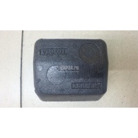 Наполнитель переднего бампера Toyota RAV 4 (2006 - 2013) 5261142010