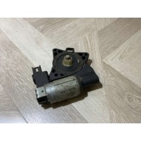 Моторчик стеклоподъемника передний правый Mazda 6 1 2002 Td785313, D6515958X,CM012040,GA558LP 23949685