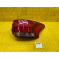 Фонарь Mitsubishi Outlander 2018 8330B092