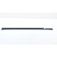 Уплотнитель стекла двери Volkswagen Touareg CR 2019 760837480
