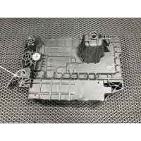 Планка крепления аккумулятора Kia K5 3 2020 37150-L3000