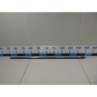 Накладка стекла заднего правого Nissan Tiida (C11) (2007 - 2014) 82820EE410