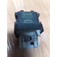 реле накала свечей Toyota Avensis 2 2007 2861067010,1567000671