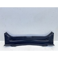 накладка замка багажника Toyota Camry V70 2018-2024 5838706270C0