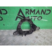 кронштейн птф Toyota Land Cruiser 200 2015-2021 5310360010, 8148160080