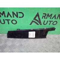 Накладка стойки двери Mercedes A-Class W176 2012-2018 A1767220328