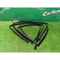 Уплотнители стекол Mercedes-Benz E W210 2001 A2107250925
